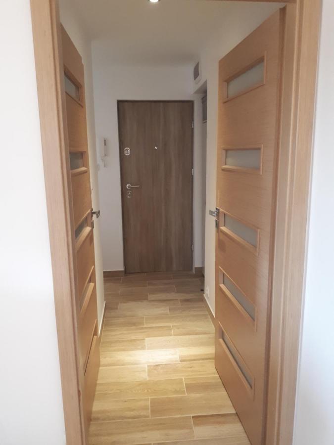 Male Przytulne Mieszkanie Apartment มรุงโกโว ภายนอก รูปภาพ