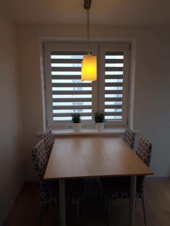 Male Przytulne Mieszkanie Apartment มรุงโกโว ภายนอก รูปภาพ