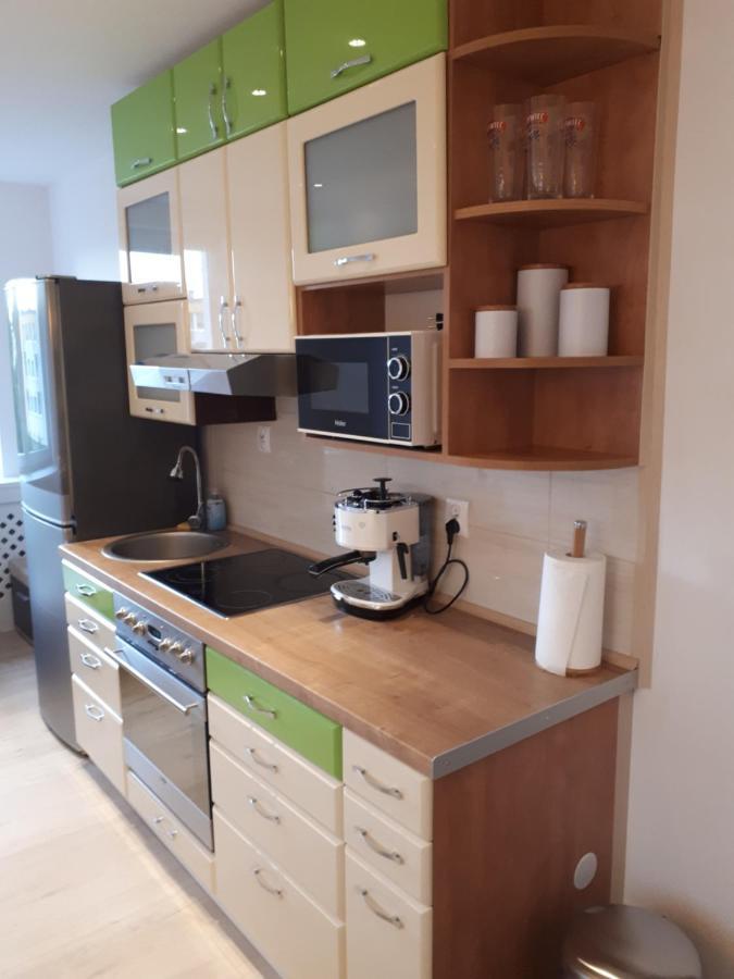 Male Przytulne Mieszkanie Apartment มรุงโกโว ภายนอก รูปภาพ